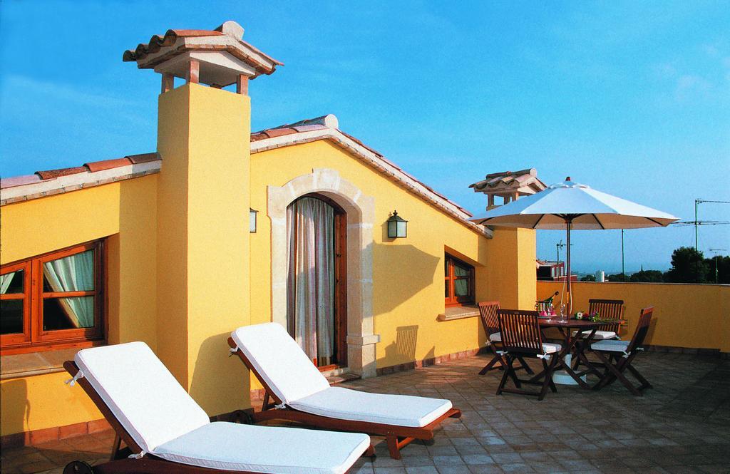 Hotel Restaurante La Masieta Creixell Ngoại thất bức ảnh
