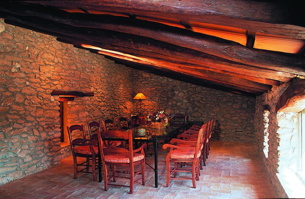 Hotel Restaurante La Masieta Creixell Ngoại thất bức ảnh