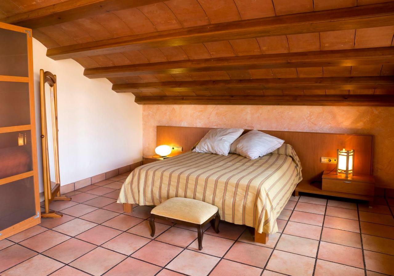 Hotel Restaurante La Masieta Creixell Ngoại thất bức ảnh