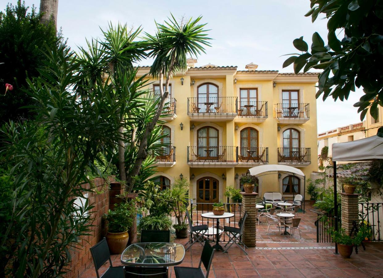 Hotel Restaurante La Masieta Creixell Ngoại thất bức ảnh
